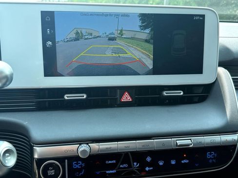 New 2024 Hyundai Ioniq 5 SEL image 18