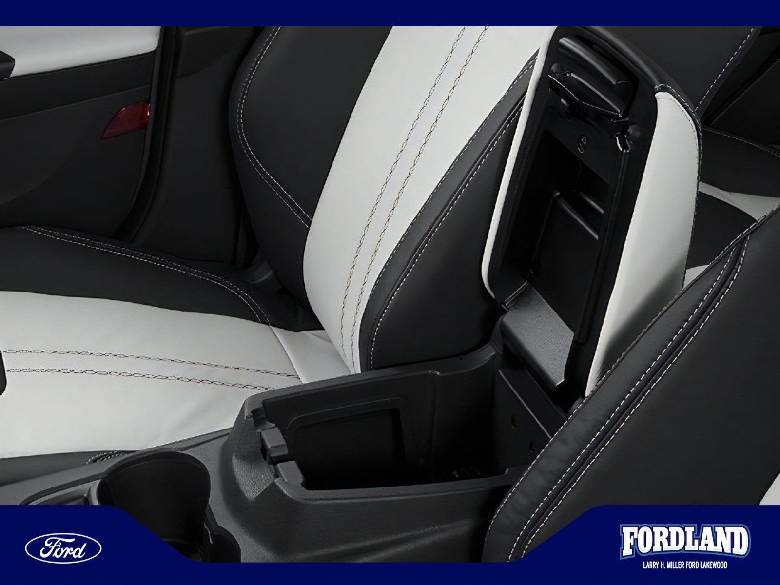 Used 2014 Ford Focus SE FWD image 11