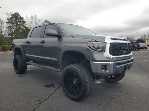 Used 2020 Toyota Tundra SR5 w/ SR5 Upgrade Package image 3