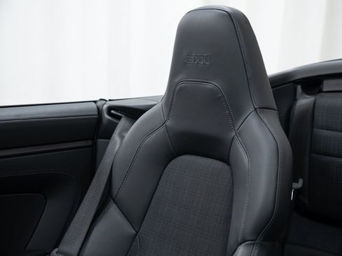 Certified 2026 Porsche 911 Carrera T RWD image 19