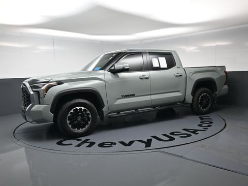 Used 2026 Toyota Tundra SR5 w/ TRD Off-Road Package AWD/4WD image 6