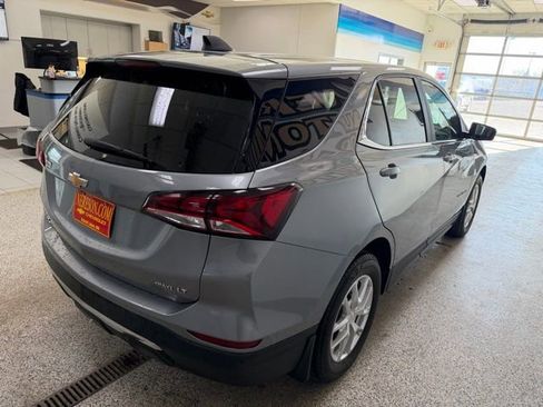 Used 2024 Chevrolet Equinox LT image 5