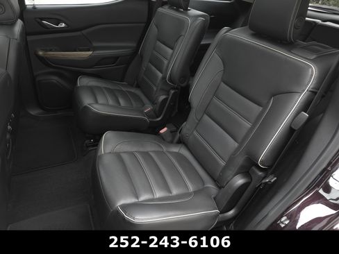 Used 2017 GMC Acadia Denali w/ Technology Package image 29