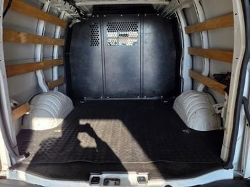 Used 2021 Chevrolet Express 2500 w/ Driver Convenience Package image 11