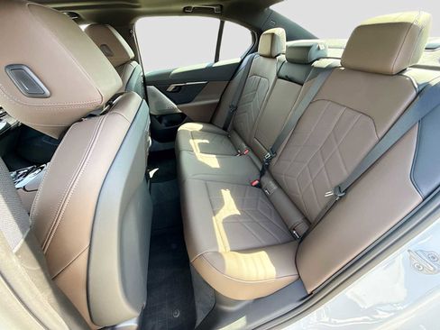 Certified 2026 BMW 530i xDrive AWD/4WD image 25