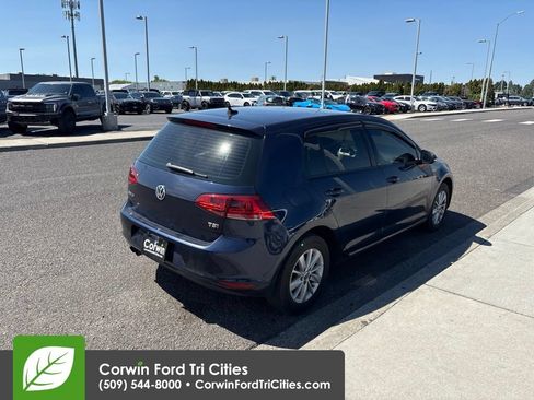 Used 2015 Volkswagen Golf S FWD image 7