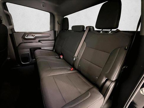 Used 2023 Chevrolet Silverado 1500 LT RWD image 28