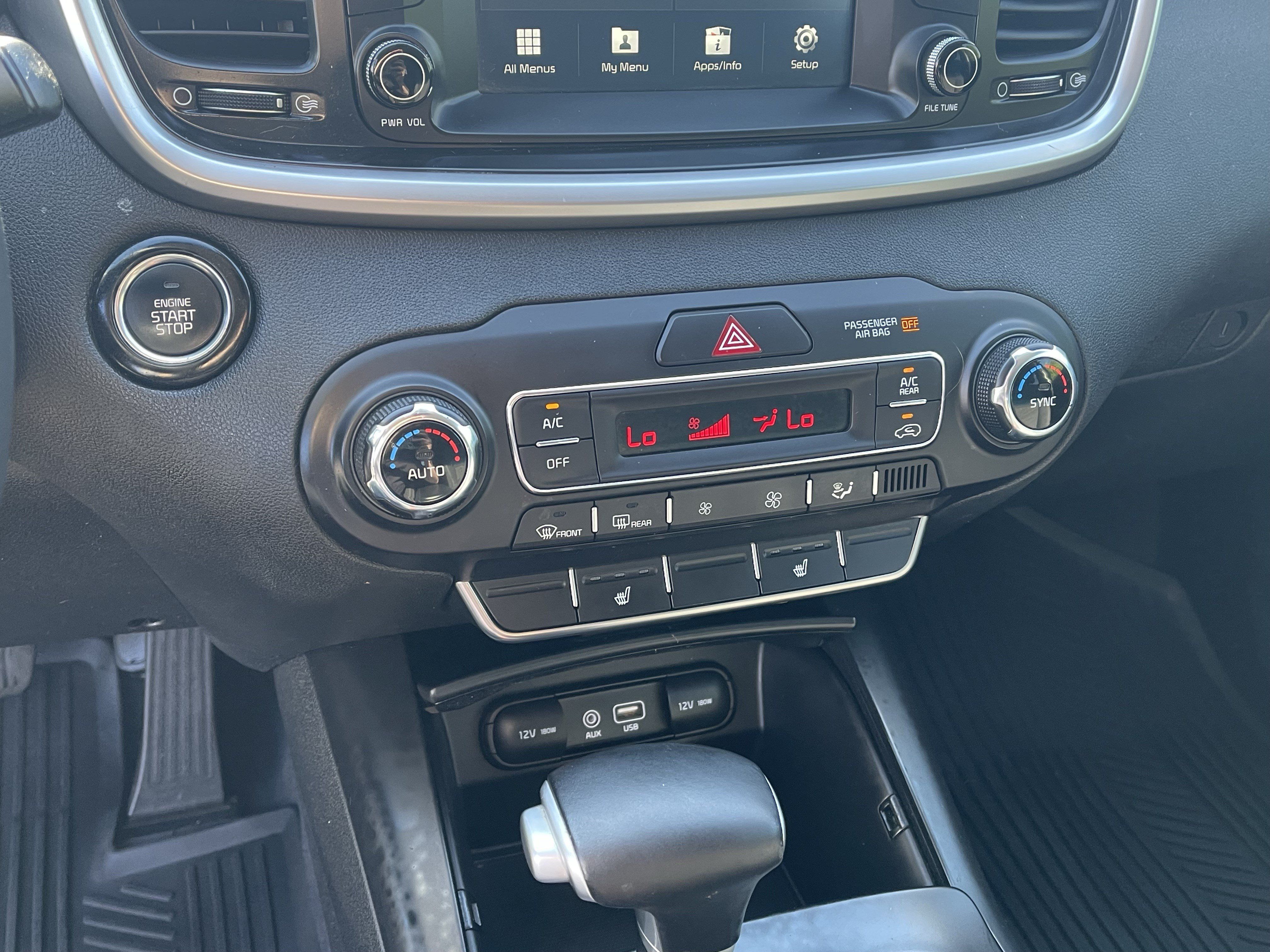 Used 2020 Kia Sorento S FWD image 24