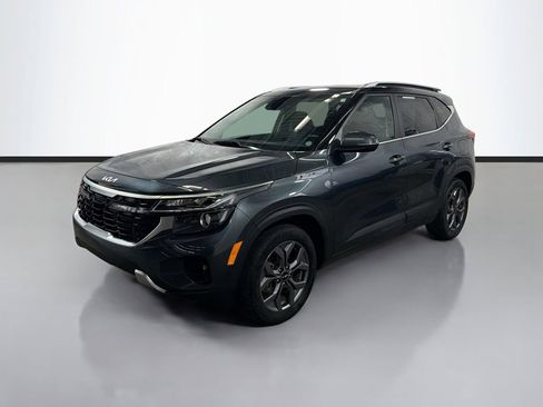 Used 2024 Kia Seltos S AWD/4WD image 6