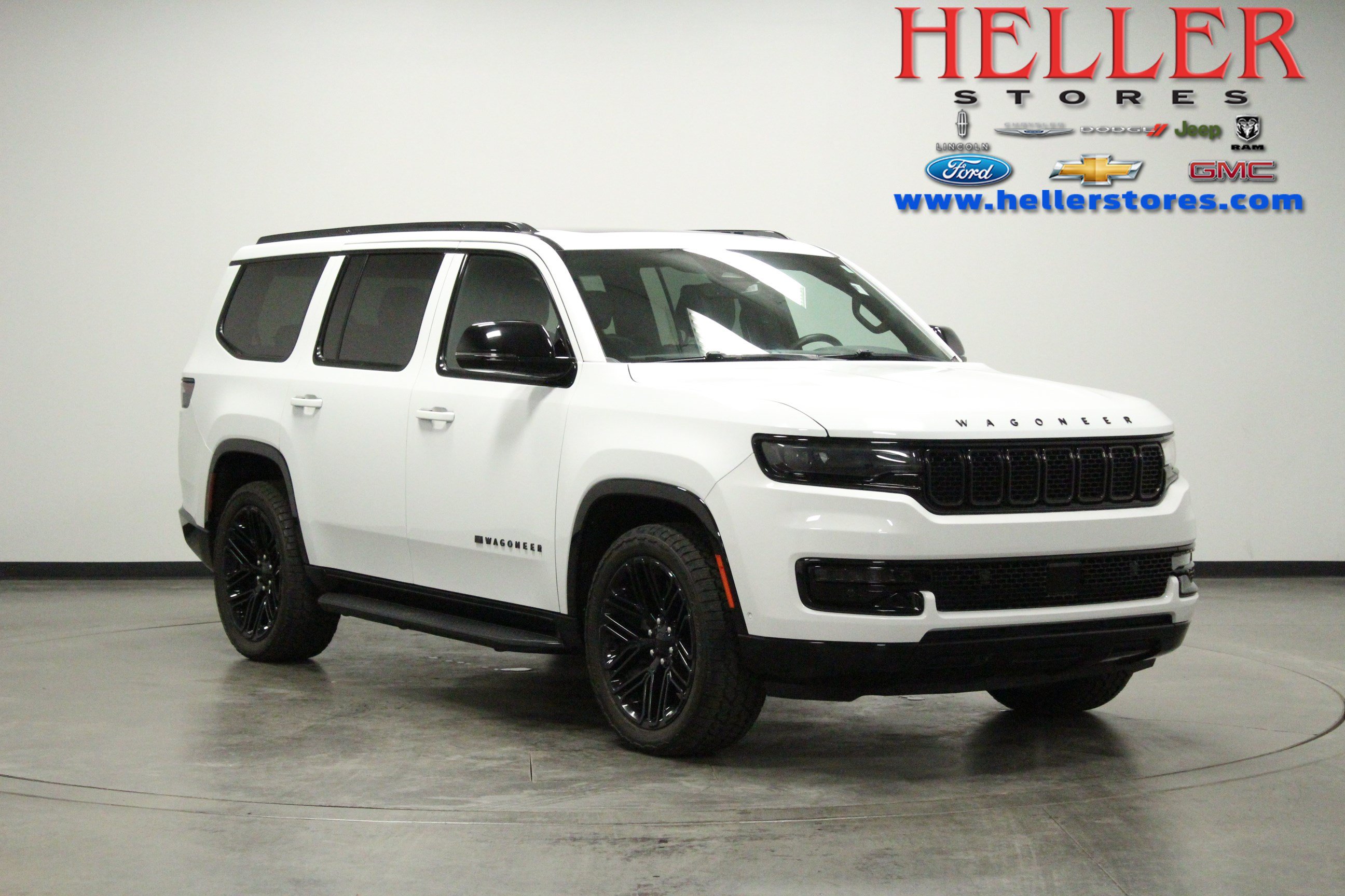 Used 2023 Jeep Wagoneer Series II RWD image 1
