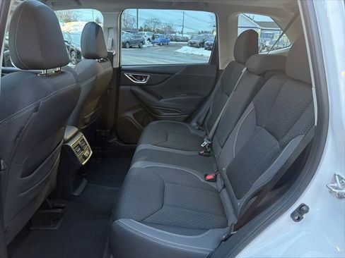 Used 2022 Subaru Forester Premium image 35