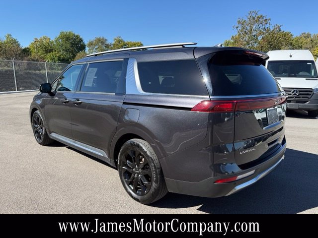 Used 2024 Kia Carnival SX FWD image 10