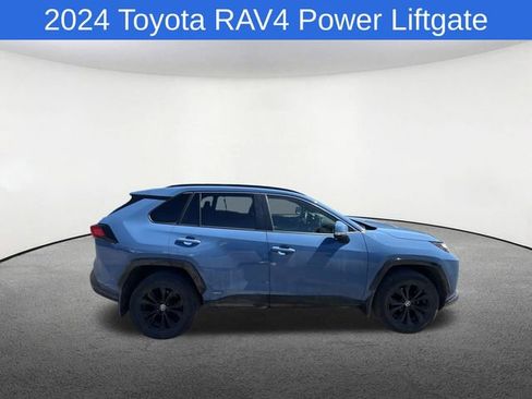 Used 2024 Toyota RAV4 SE w/ Convenience Package AWD/4WD image 22