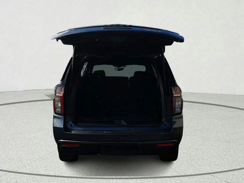 Used 2021 Chevrolet Tahoe RST w/ Luxury Package image 12