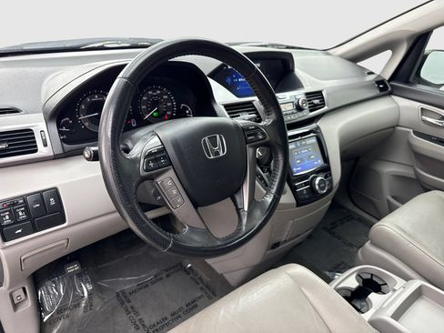 Used 2017 Honda Odyssey EX-L image 18