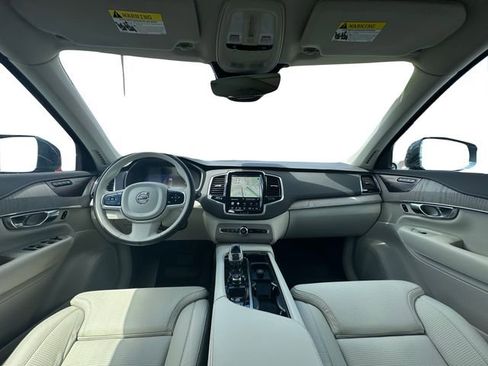 Used 2025 Volvo XC90 B6 Ultra w/ Protection Package Premier AWD/4WD image 19