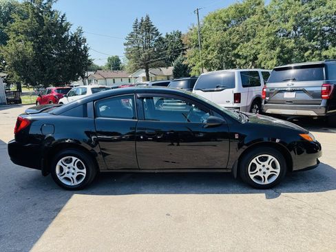 Used 2004 Saturn ION Level 2 w/ Power Pkg FWD image 2