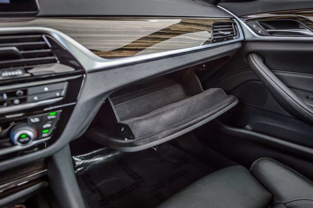 Used 2019 BMW 530i w/ Convenience Package RWD image 38
