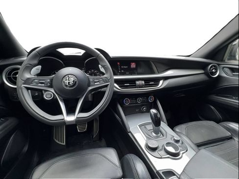 Used 2018 Alfa Romeo Stelvio Ti Sport AWD/4WD image 33