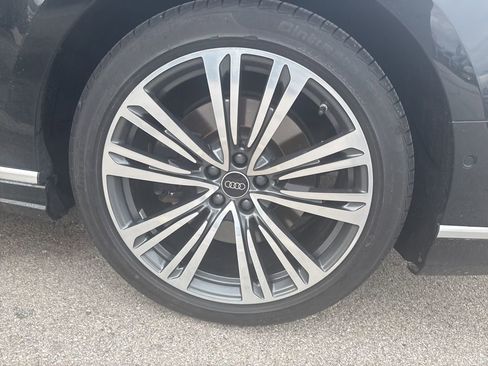 Used 2024 Audi A8 L 3.0T w/ Comfort Plus Package image 12