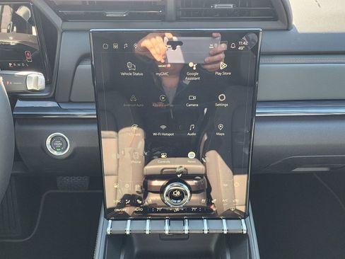 New 2026 GMC Terrain AT4 w/ Convenience Package III image 28