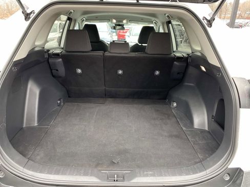 Used 2024 Toyota RAV4 LE image 6