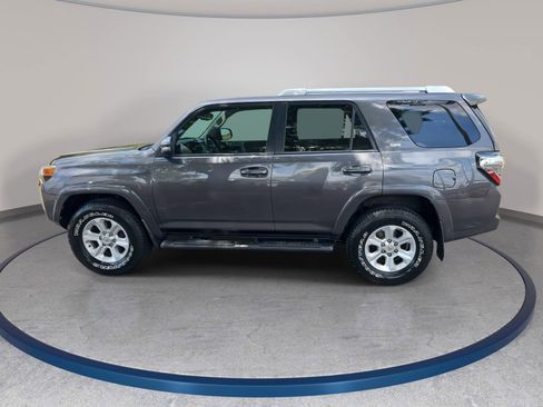 Used 2016 Toyota 4Runner SR5 Premium AWD/4WD image 8