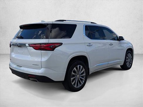Used 2023 Chevrolet Traverse Premier image 5