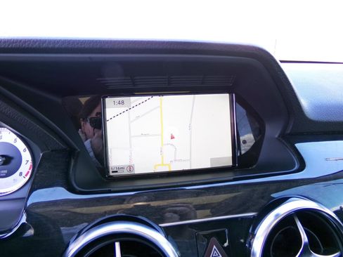 Used 2014 Mercedes-Benz GLK 350 2WD image 10