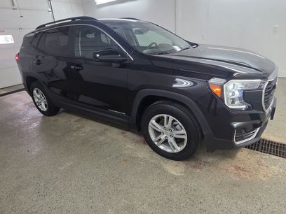 Used 2023 GMC Terrain SLE w/ Driver Convenience Package
