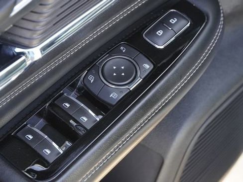 Used 2022 Lincoln Corsair AWD w/ Equipment Group 101A image 20