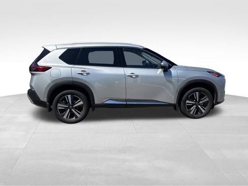 Used 2023 Nissan Rogue Platinum AWD/4WD image 8