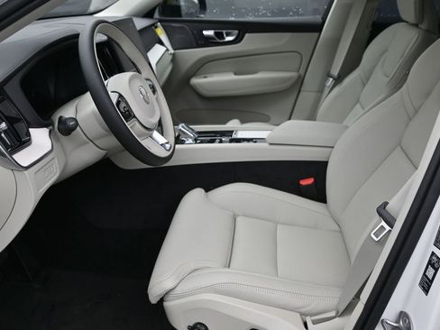 New 2026 Volvo XC60 T8 Ultra w/ Protection Package Premier AWD/4WD image 11