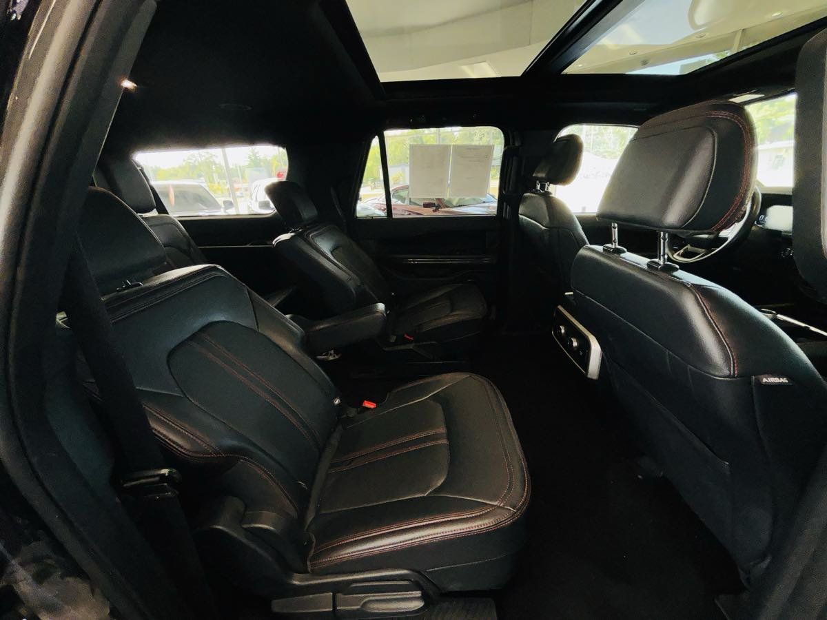 Used 2024 Ford Expedition Max Limited AWD/4WD image 38