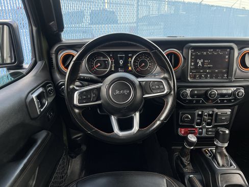 Used 2021 Jeep Gladiator Mojave AWD/4WD image 29