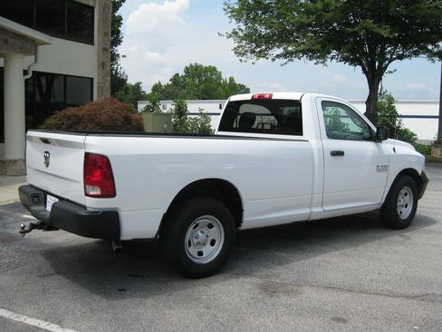 Used 2017 RAM 1500 Tradesman w/ Popular Equipment Group RWD image 7