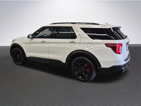 Certified 2021 Ford Explorer ST w/ Equipment Group 401A AWD/4WD image 5