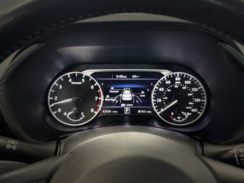 Used 2024 Nissan Sentra SV w/ All-Weather Package FWD image 17
