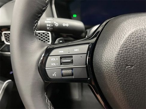 New 2025 Honda Civic Sport Touring image 15