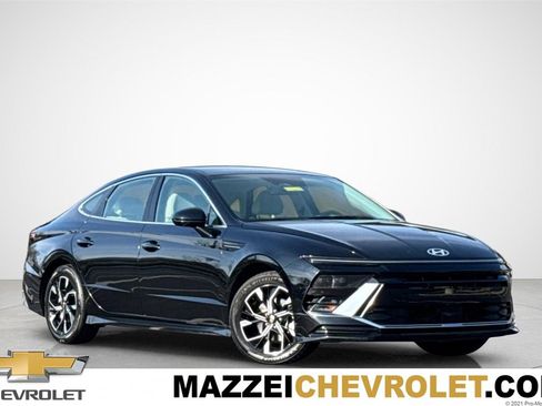 Used 2024 Hyundai Sonata SEL image 1