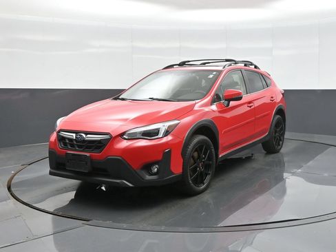 Used 2021 Subaru Crosstrek 2.5i Limited w/ Moonroof Package 1 AWD/4WD image 3