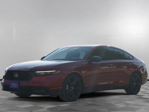 Used 2024 Honda Accord Sport image 8
