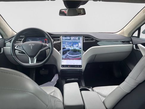 Used 2016 Tesla Model S 60D AWD/4WD image 7