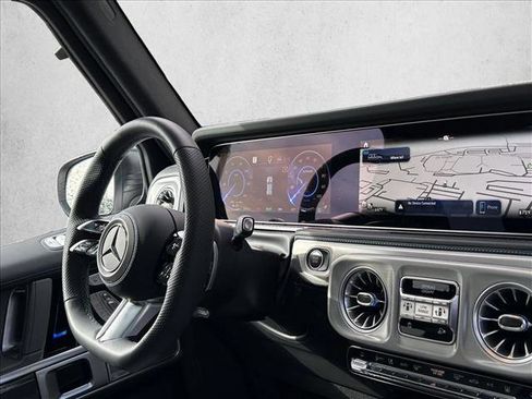 Used 2025 Mercedes-Benz G 580 w/ EQ Technology image 22