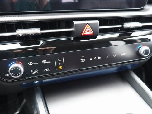 New 2026 Kia Sportage EX image 30