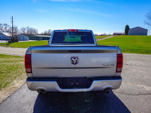 Used 2010 Dodge Ram 1500 Truck ST w/ ST Popular Equipment Group AWD/4WD image 5