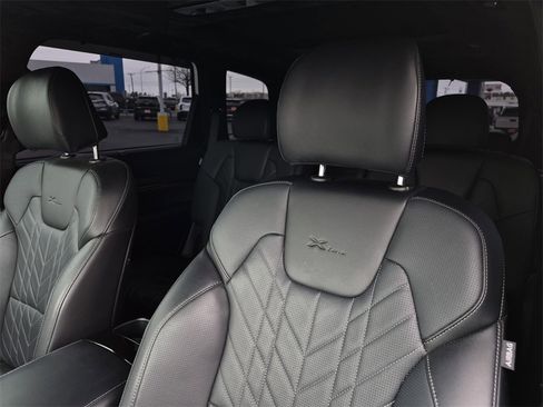 Used 2025 Kia Telluride SX Prestige X-Line image 38