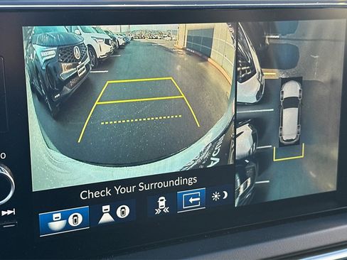 Certified 2025 Acura ADX A-Spec image 21