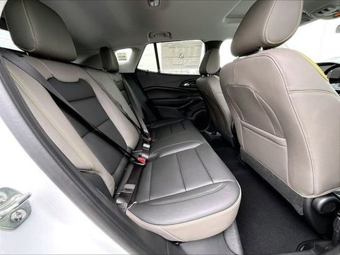 New 2026 Chevrolet Trax ACTIV image 26