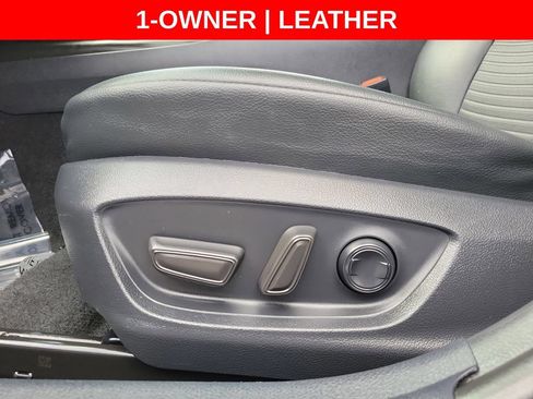 Used 2024 Toyota Camry SE FWD image 23
